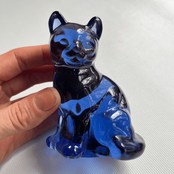 Vintage Fenton Glass Purple 3 3/4” Sitting Cat Figurine 1995-1996 - Picture 1 of 7